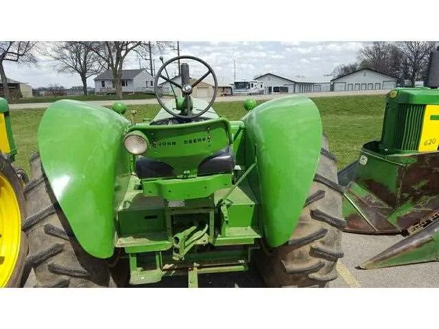 1958 john deere 820 specs