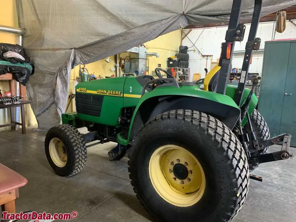 1999 john deere 4700 sprayer specs