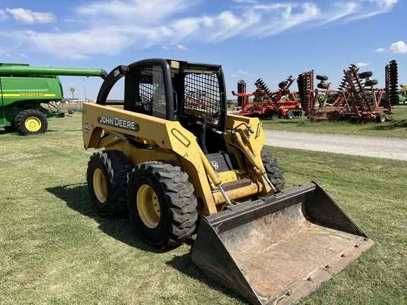 2003 john deere 260 specs