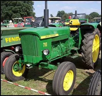 2003 john deere 710g specs