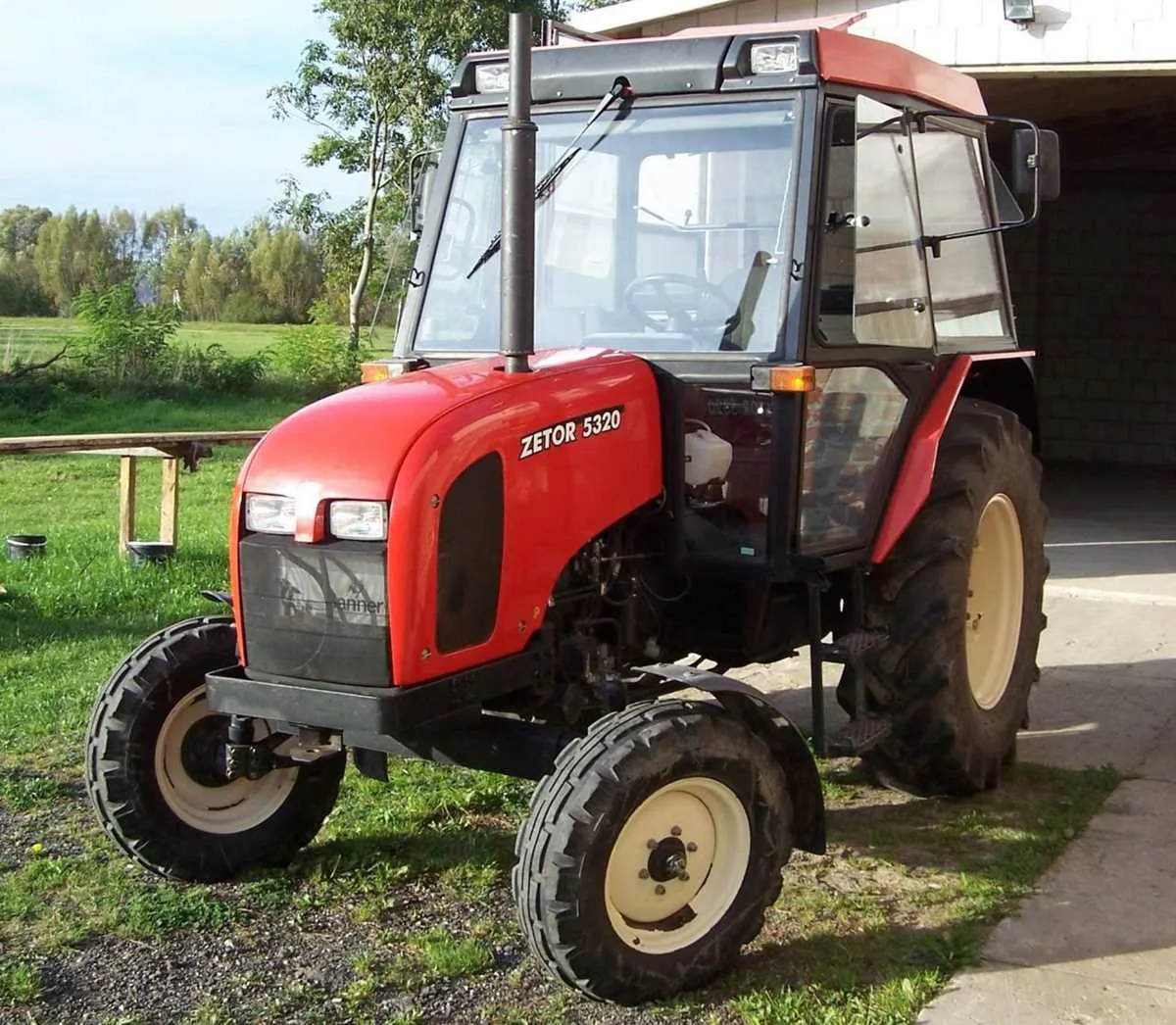 2003 john deere 5320 specs