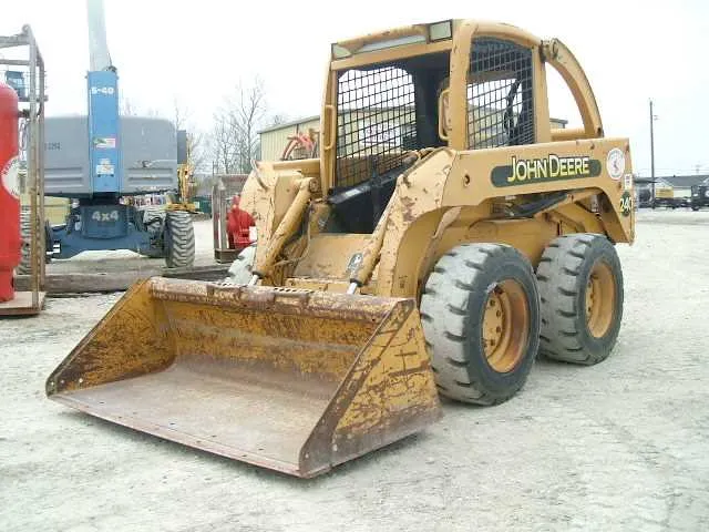 2004 john deere 240 skid steer specs