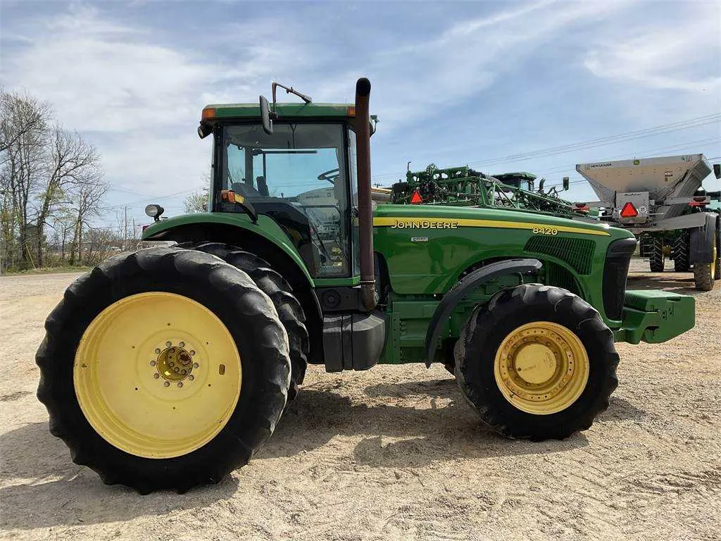 2004 john deere 8420 specs