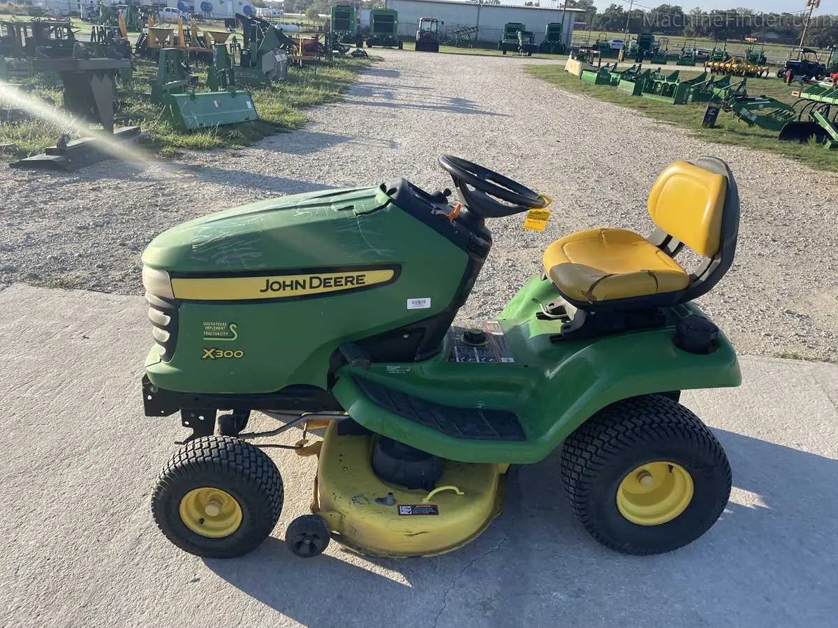 2010 john deere x300 specs