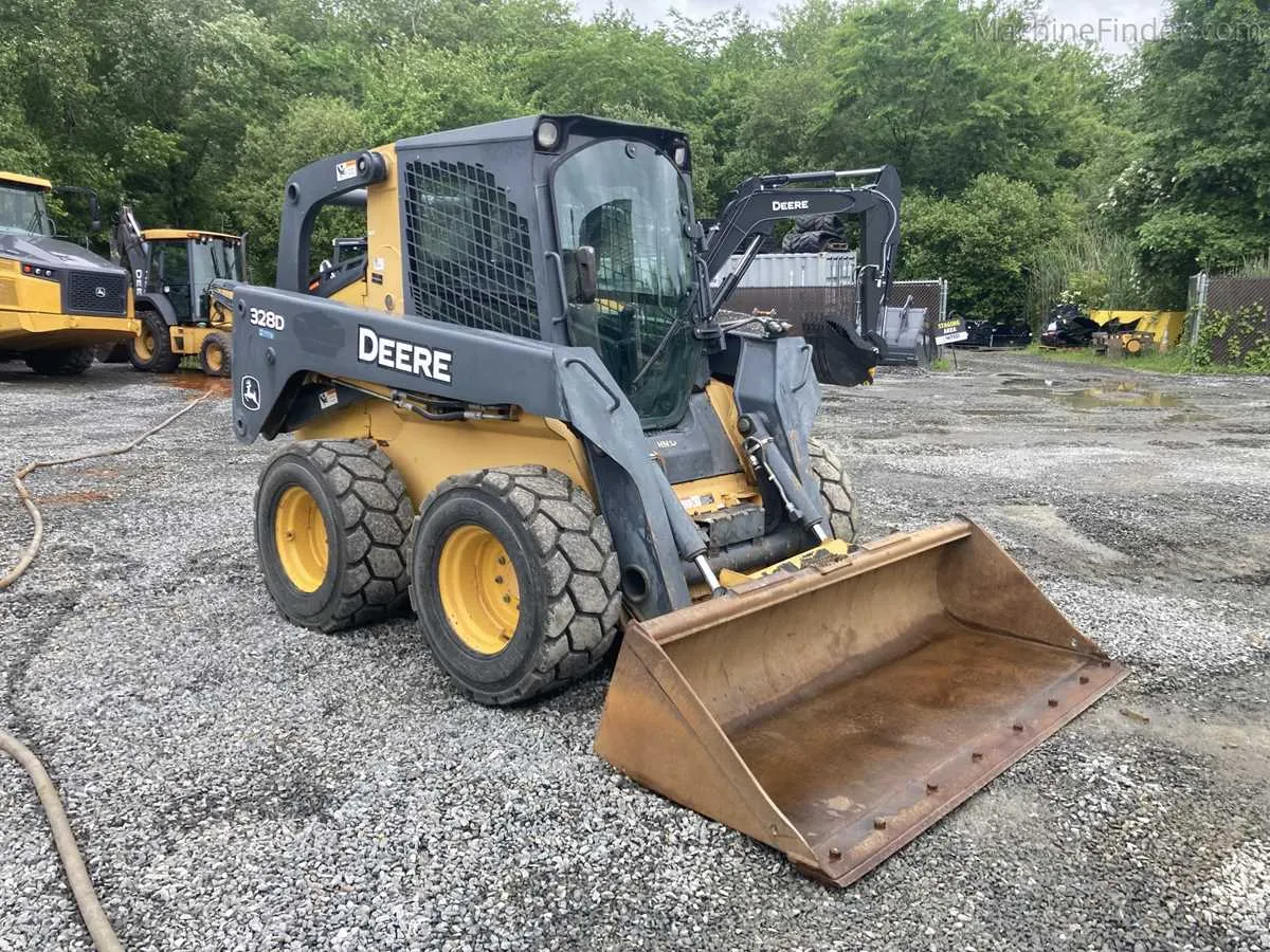 2011 john deere 328d specs