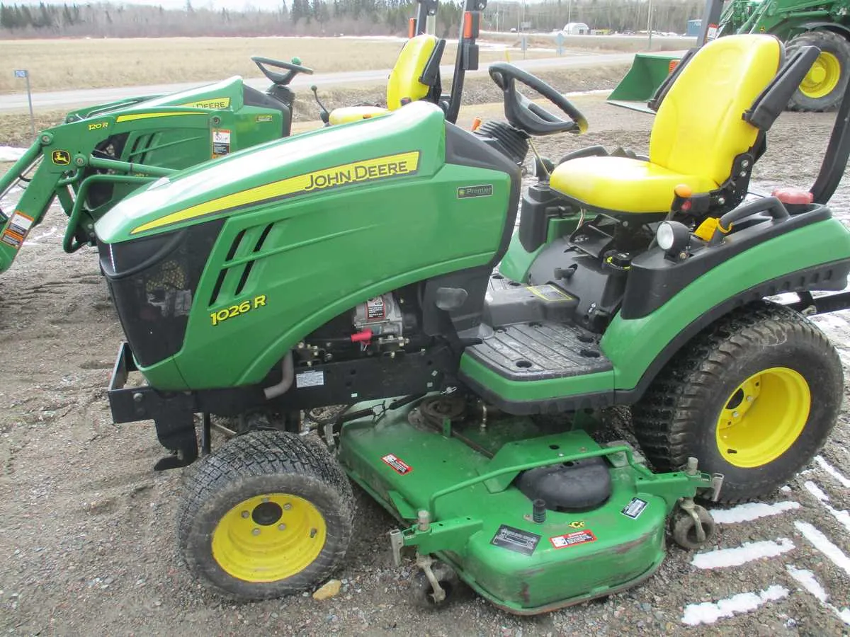 2012 john deere 1026r specs