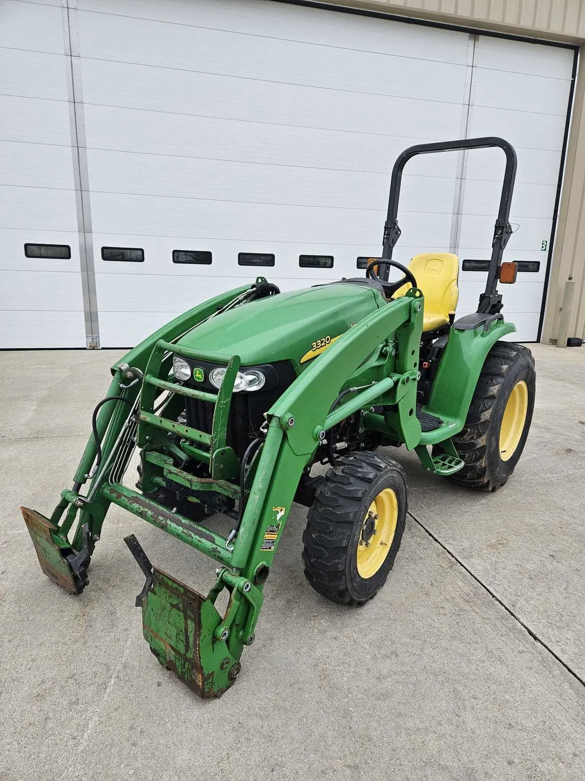 2013 john deere 3032e specs