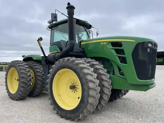 2013 john deere 326e specs