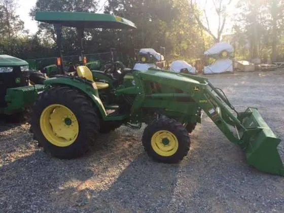 2016 john deere 4044m specs