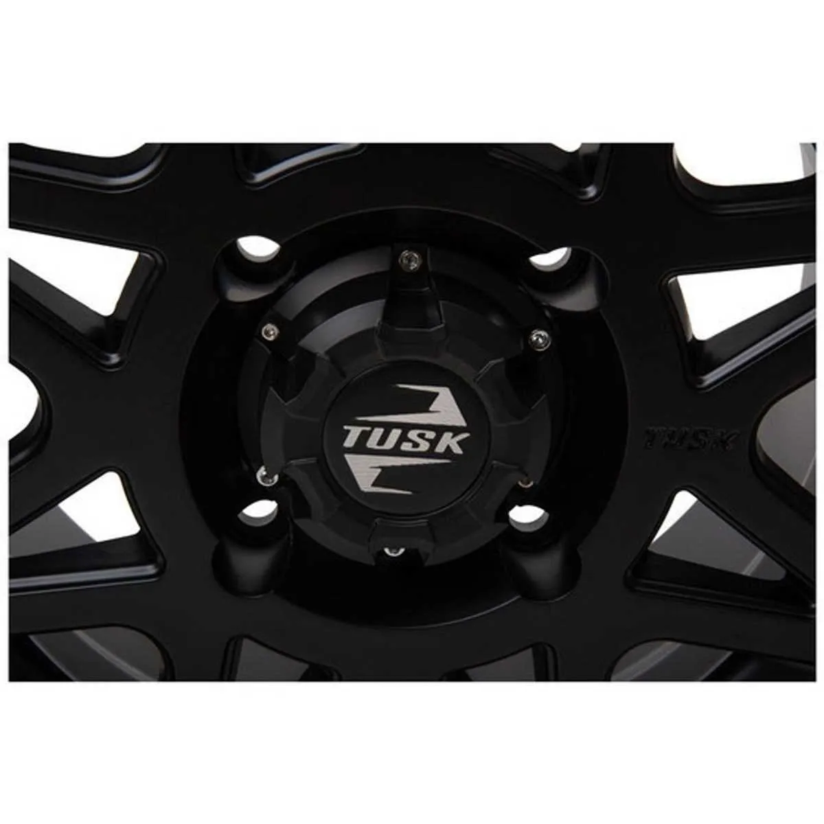 2018 john deer gator lug torque spec
