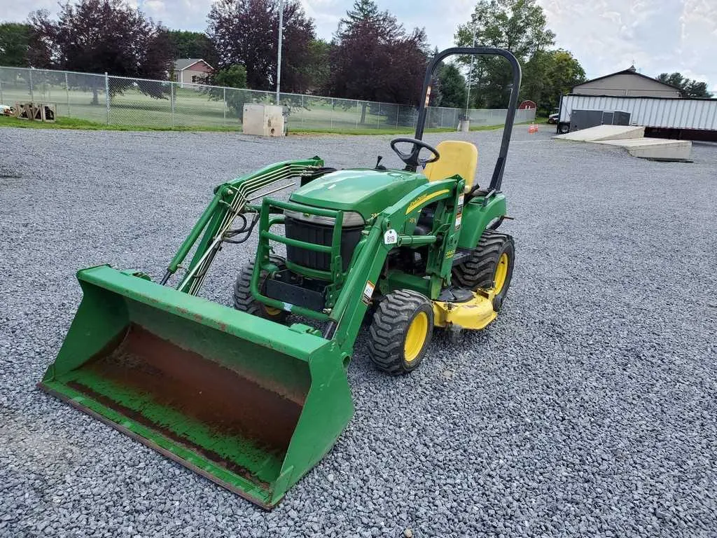 2305 john deere specs