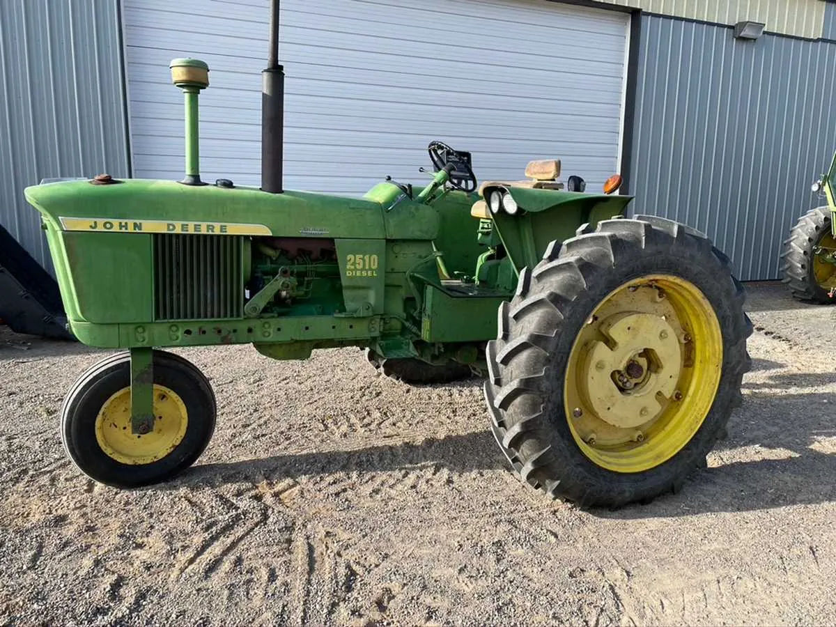 2510 john deere specs