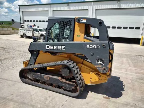 329d john deere specs