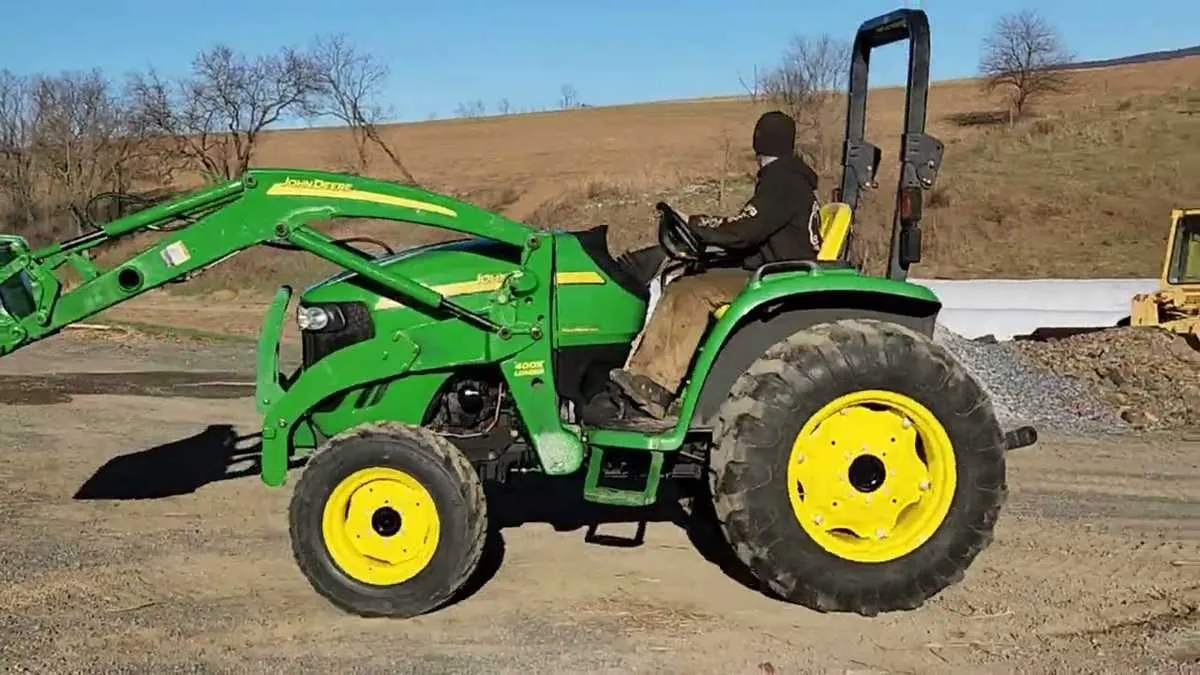 4120 john deere tractor specs