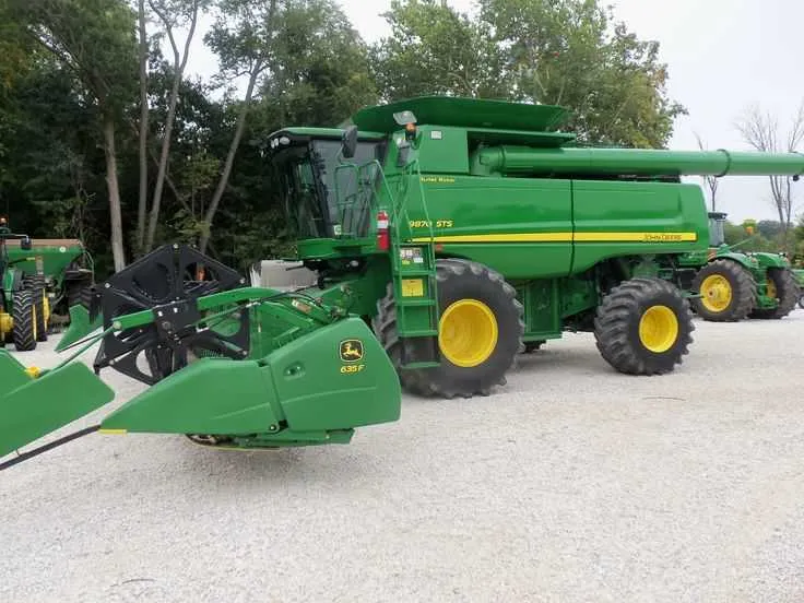 9870 john deere combine specs