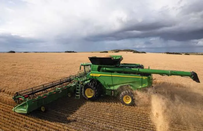 9870 john deere combine specs