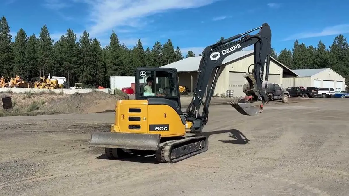 john deer 60 g specs