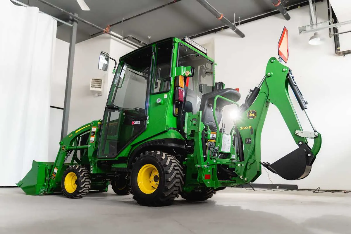 john deere 1025r backhoe specs