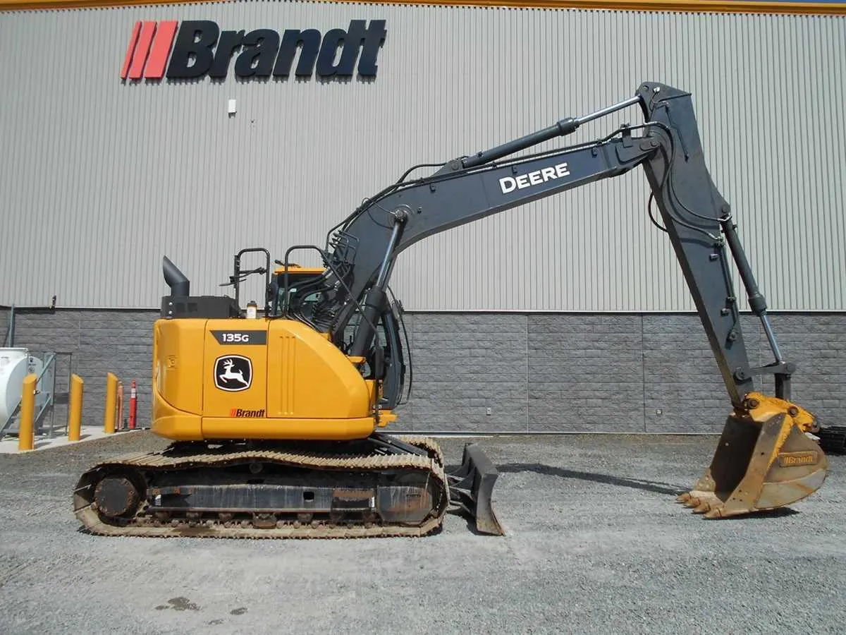 john deere 135g excavator specs