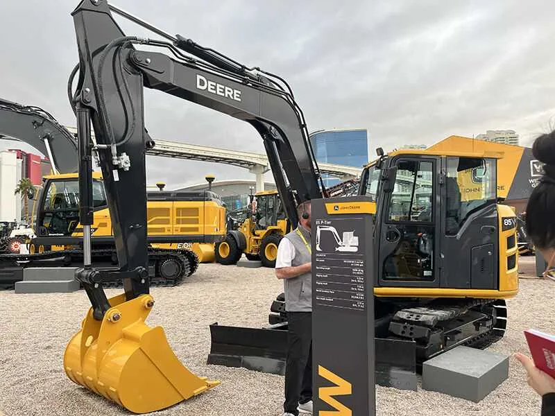 john deere 145 excavator specs