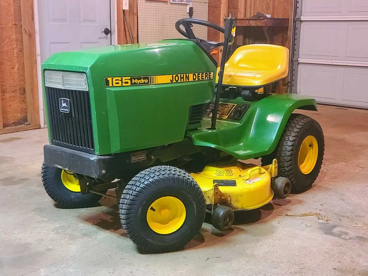 john deere 165 hydro mower specs