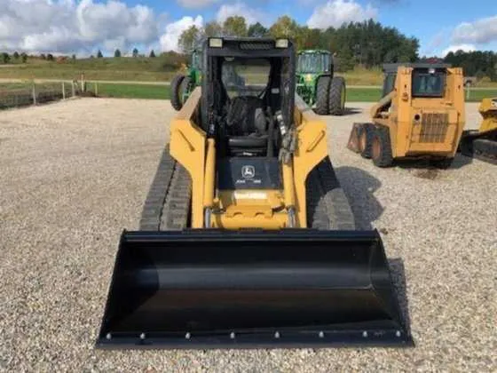 john deere 332 skid steer specs