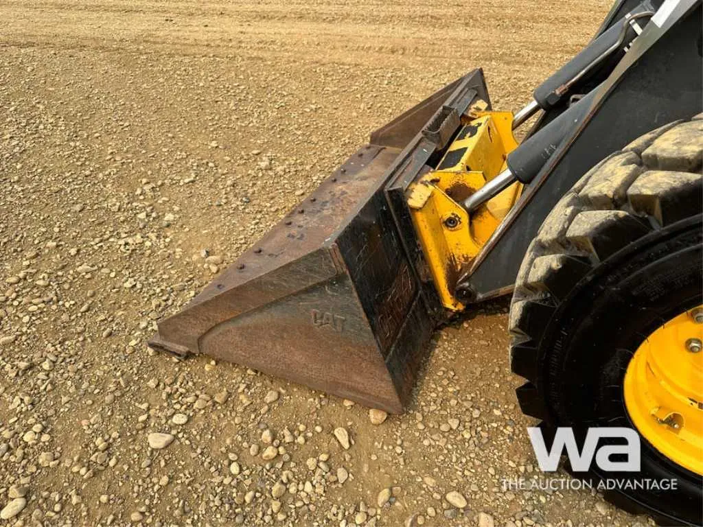 john deere 332d skid steer specs