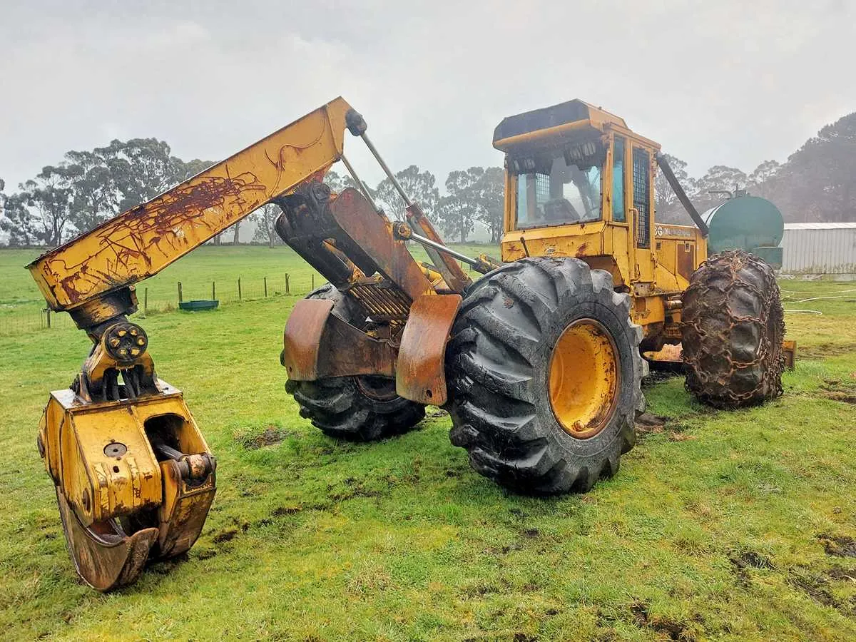 john deere 340d skidder specs
