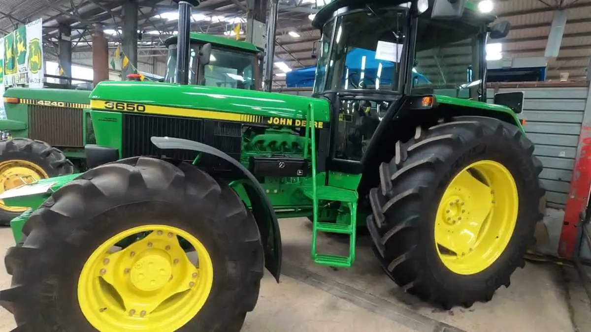 john deere 3650 engine specs