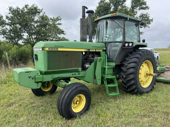 john deere 4555 specs