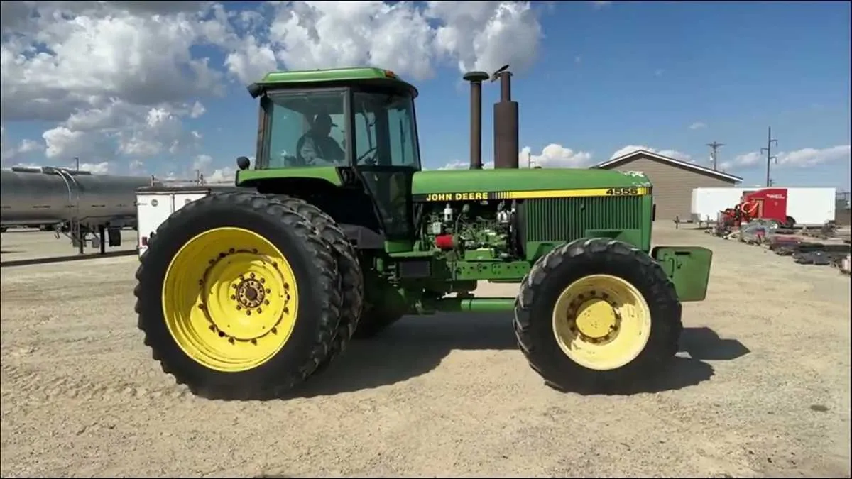 john deere 4555 specs