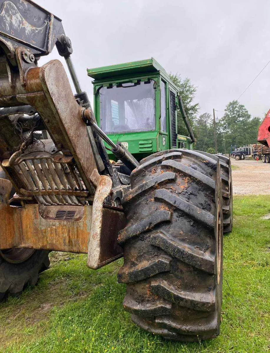 john deere 640g skidder specs