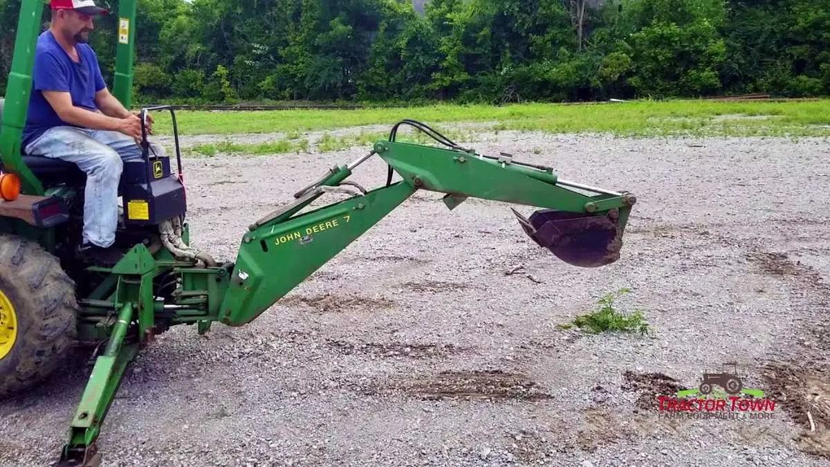john deere 7 backhoe specs