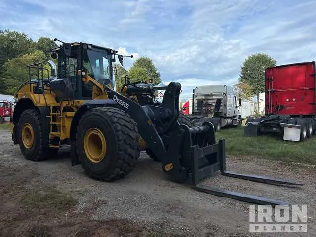 john deere 744p specs