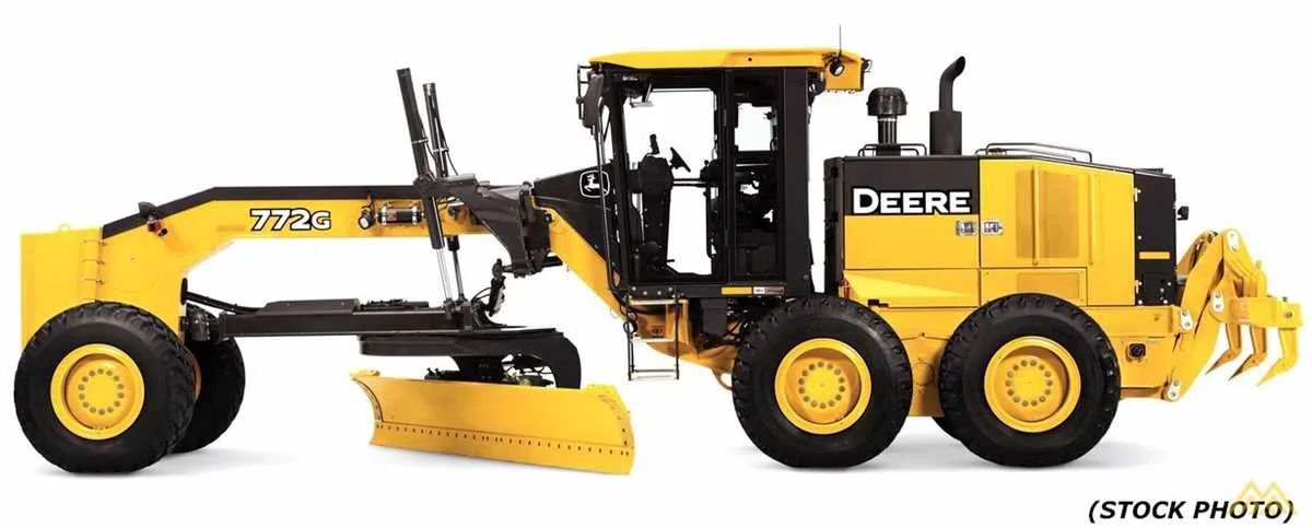 john deere 772j grader specs