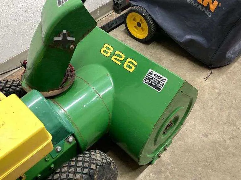 john deere 826 snowblower specs