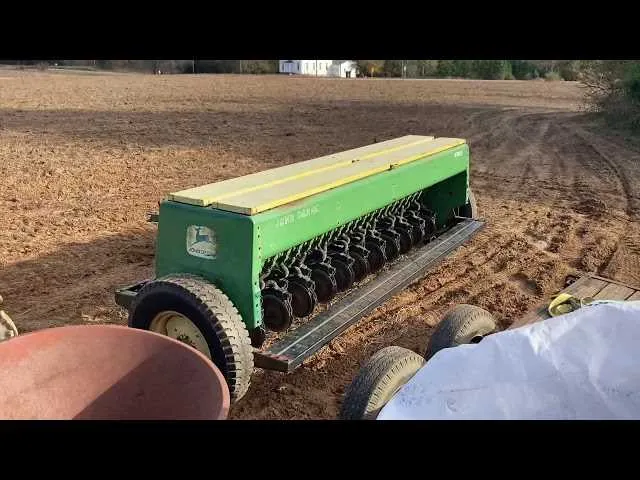 john deere 8300 grain drill specs