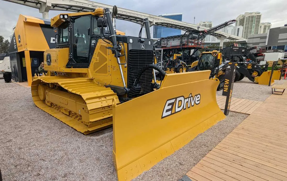 john deere 850 excavator specs