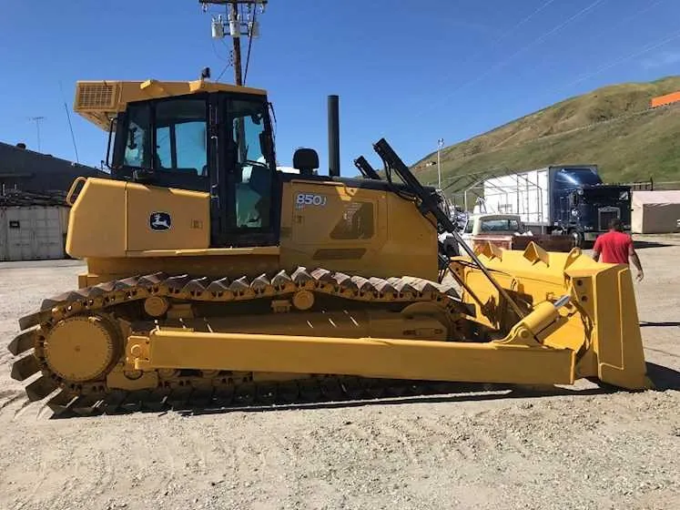 john deere 850j specs