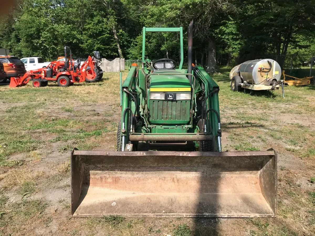john deere 870 with loader specs