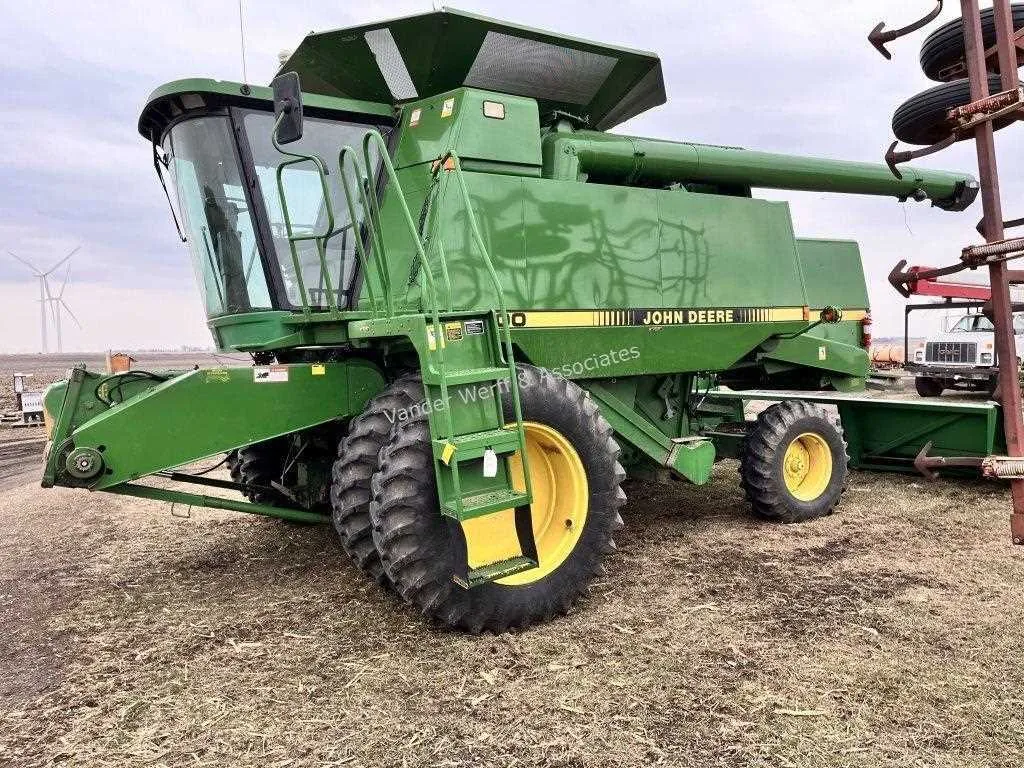 john deere 9600 combine specs