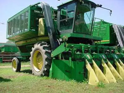 john deere 9960 cotton picker specs