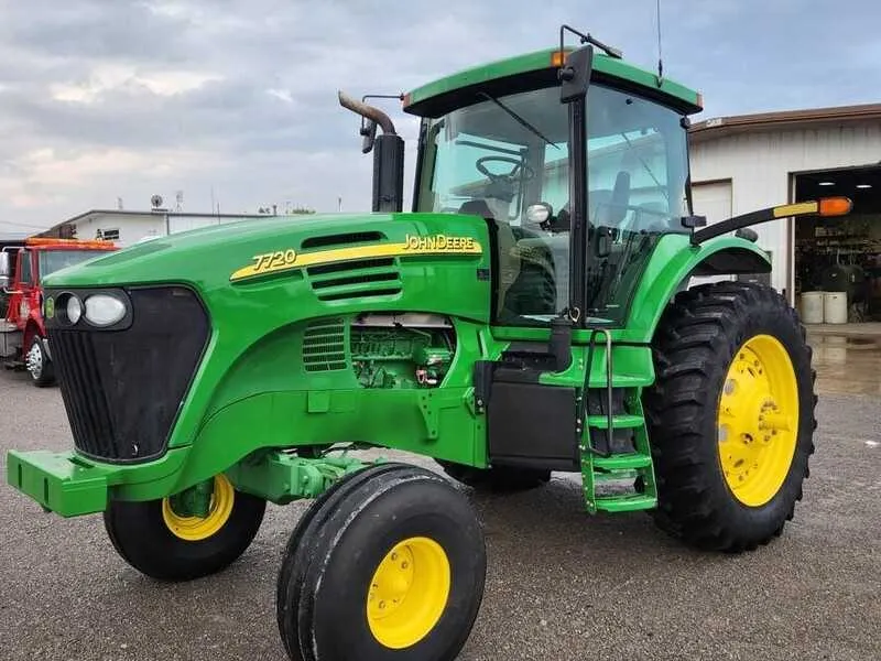 john deere specs 7200