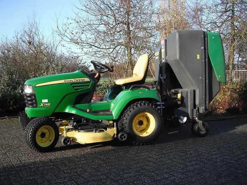 john deere x748 torque specs