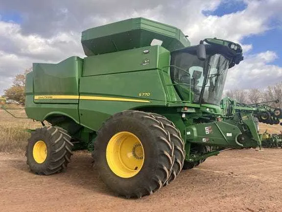 s770 john deere combine specs