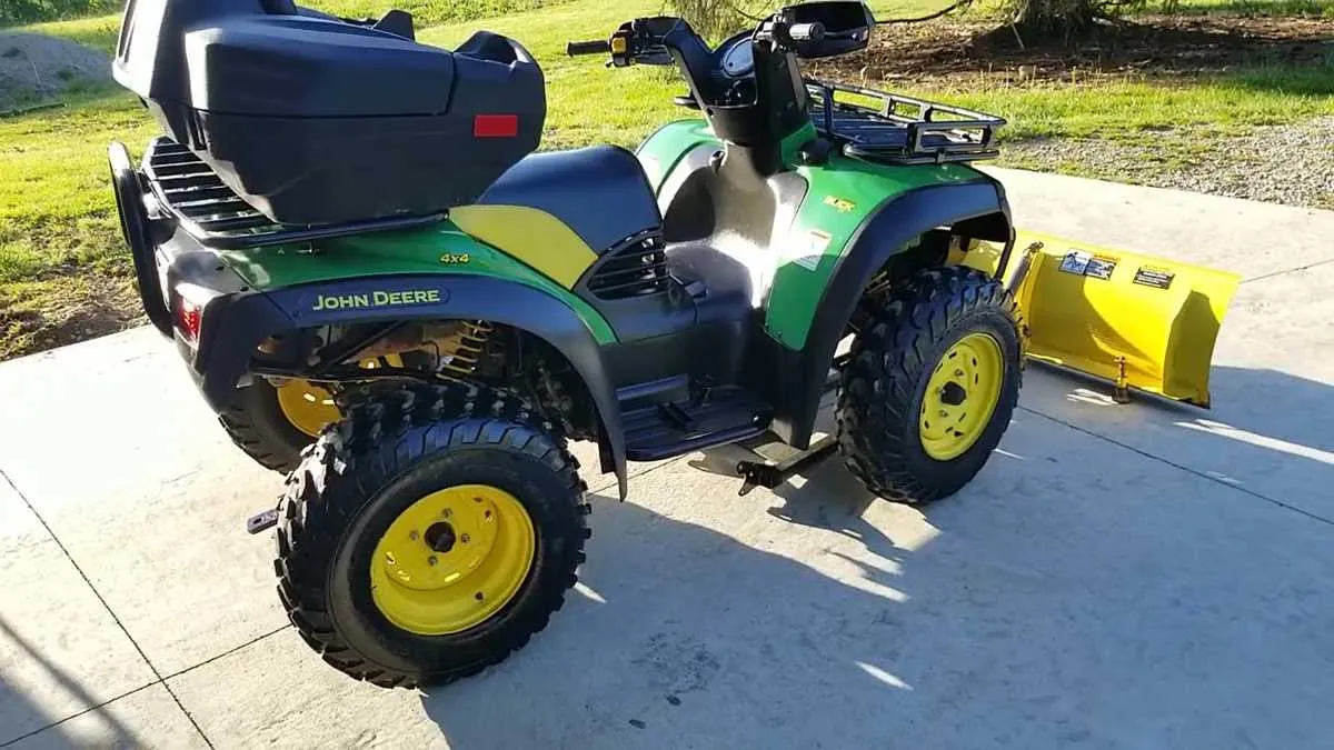 specs for 2005 john deere 4x4