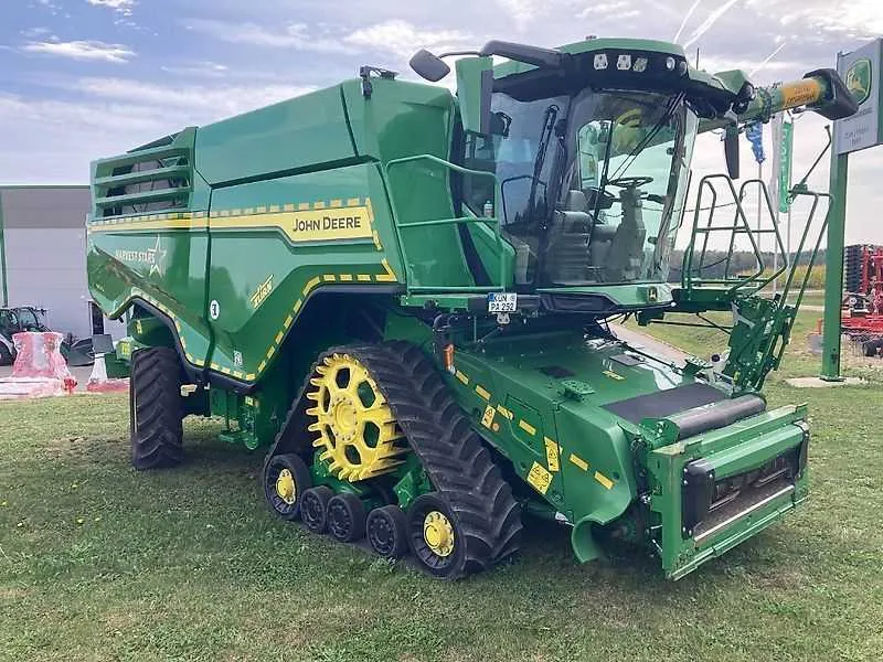 x9 john deere combine specs