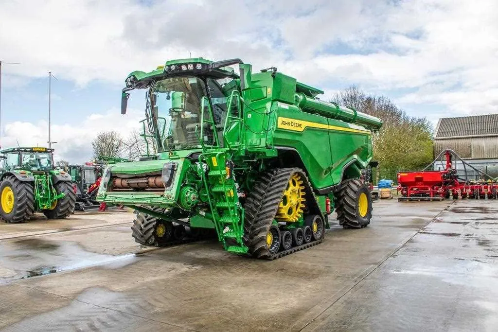 x9 john deere specs