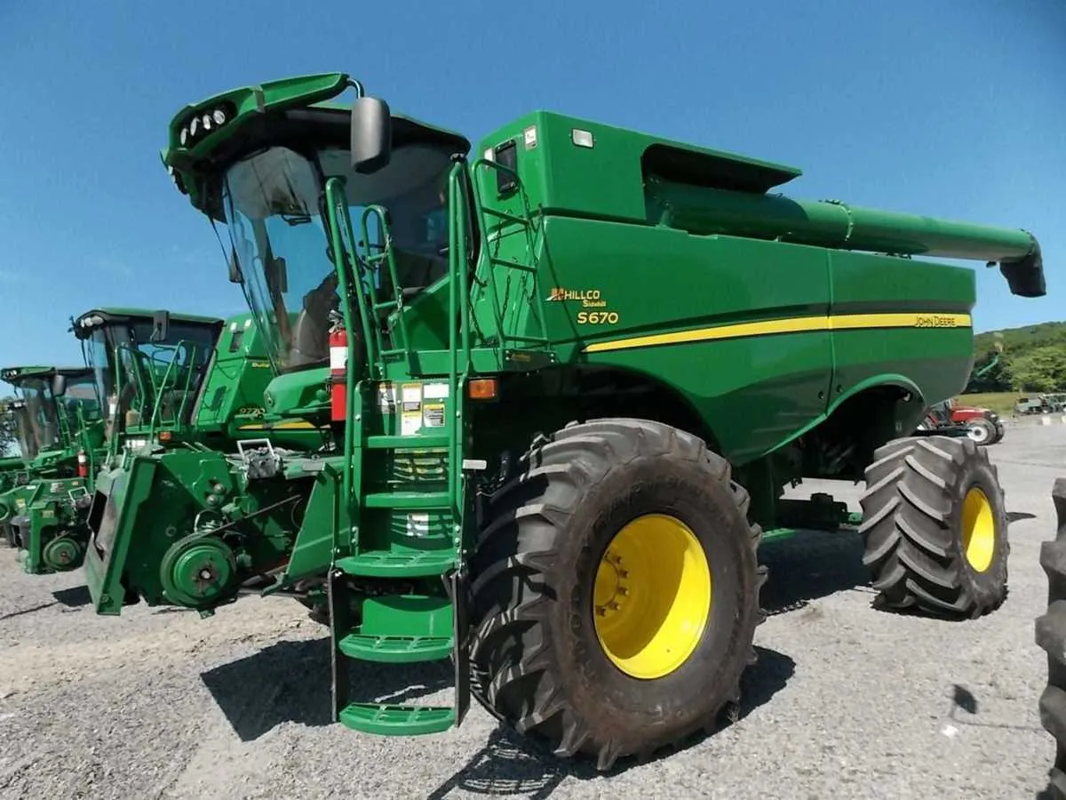 s670 john deere combine specs