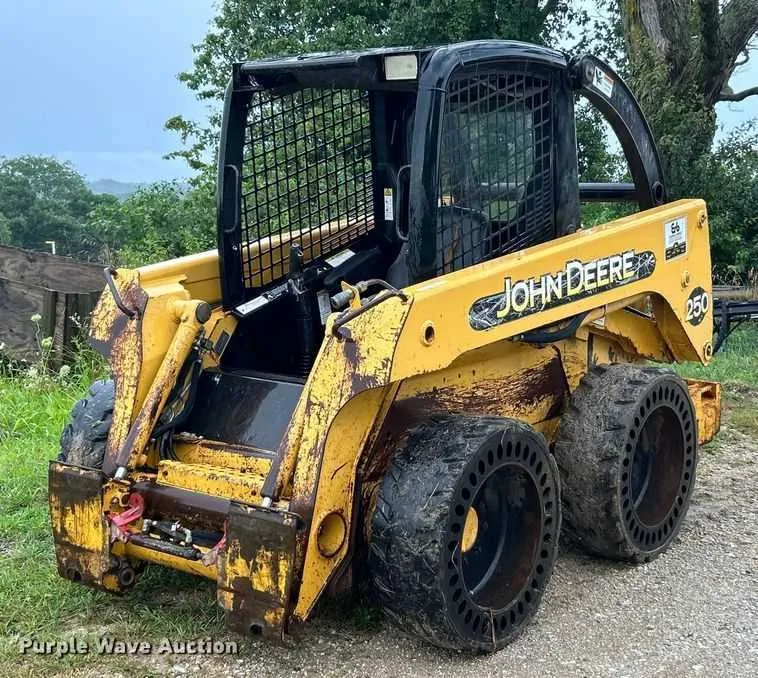 2000 john deere 250 specs 2000 john deere 250 specs